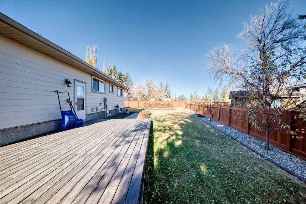 MLS® A2267650 - 9 Maple Place  in Maplewood Strathmore, Residential