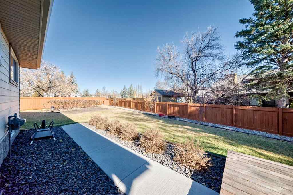 MLS® A2267650 - 9 Maple Place  in Maplewood Strathmore, Residential