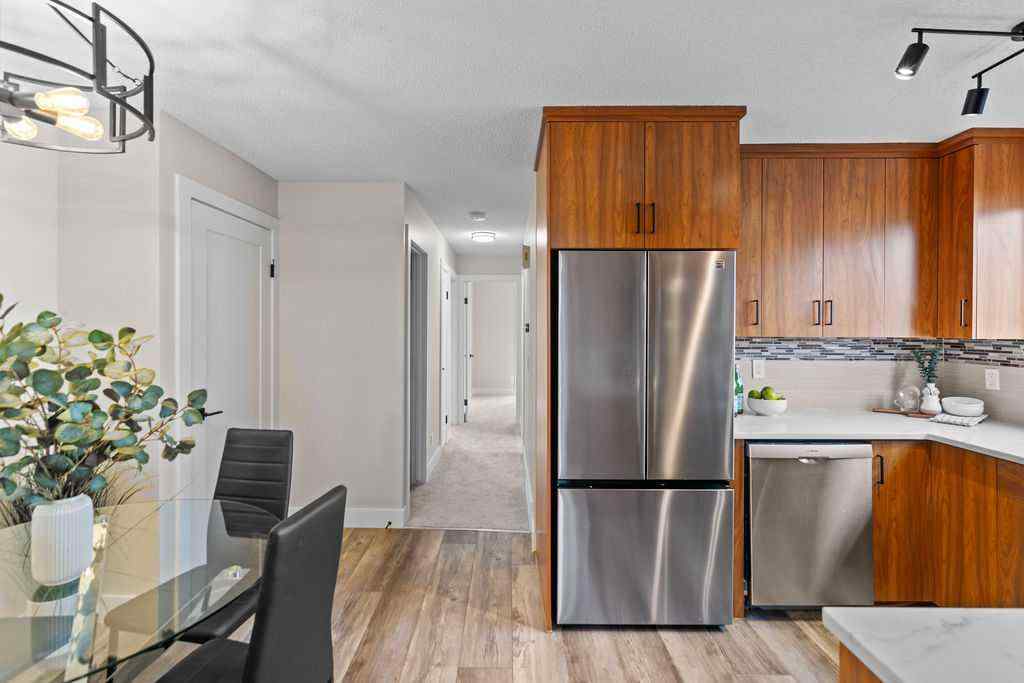 MLS® A2267651 - 111 Deerview Way SE in Deer Ridge Calgary, Residential