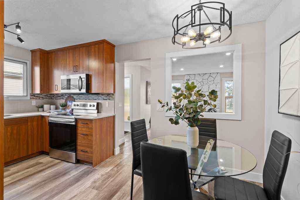 MLS® A2267651 - 111 Deerview Way SE in Deer Ridge Calgary, Residential