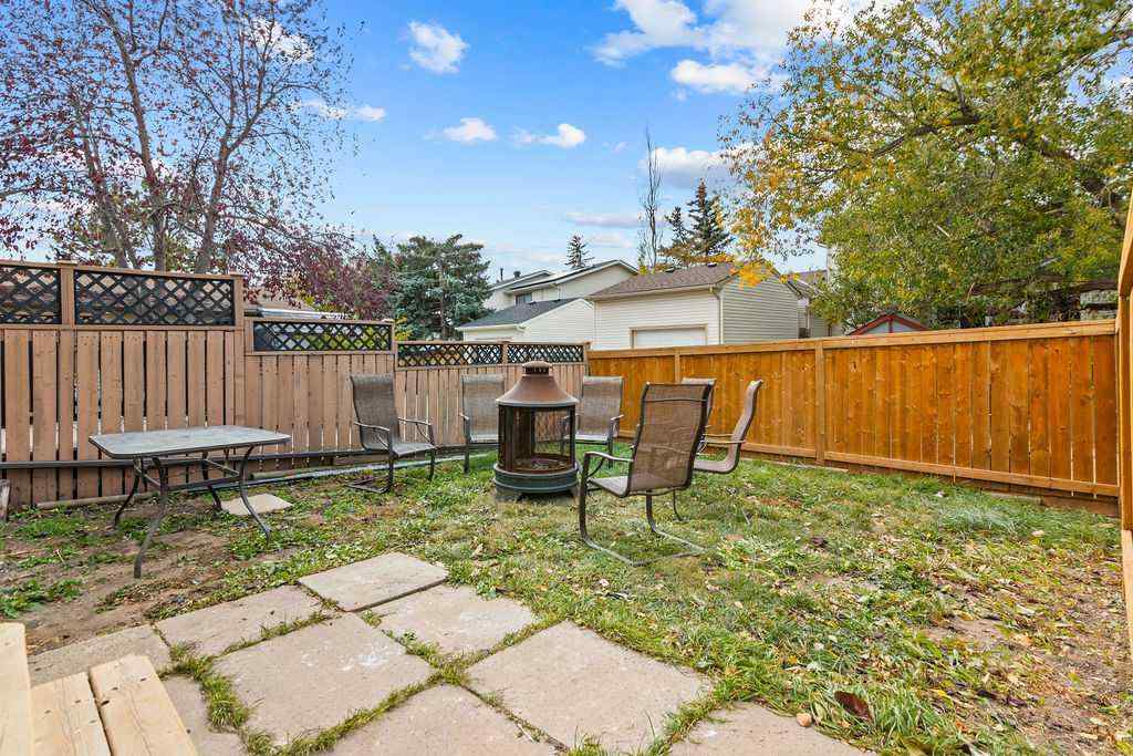 MLS® A2267651 - 111 Deerview Way SE in Deer Ridge Calgary, Residential