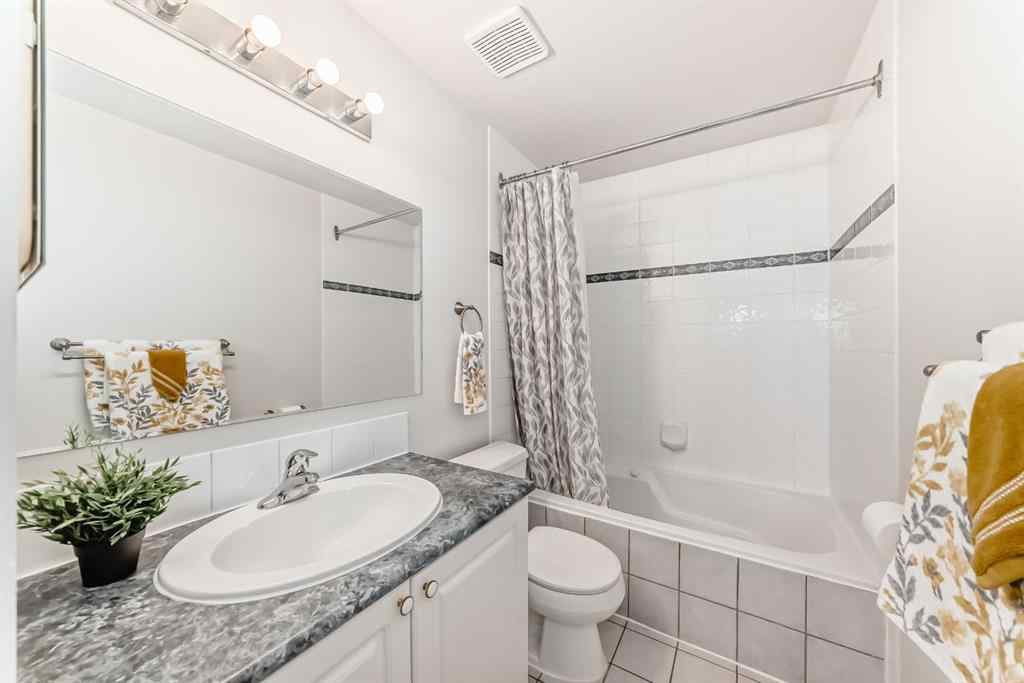 MLS® A2267654 - Unit #310 1735 11 Avenue SW in Sunalta Calgary, Residential