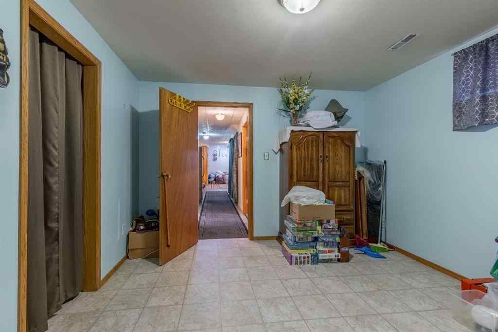 MLS® A2267655 - 130 45 Avenue W in NONE Claresholm, Residential