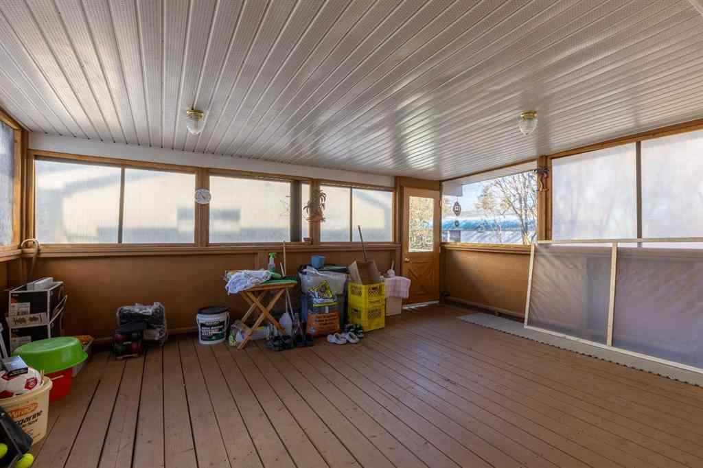 MLS® A2267655 - 130 45 Avenue W in NONE Claresholm, Residential