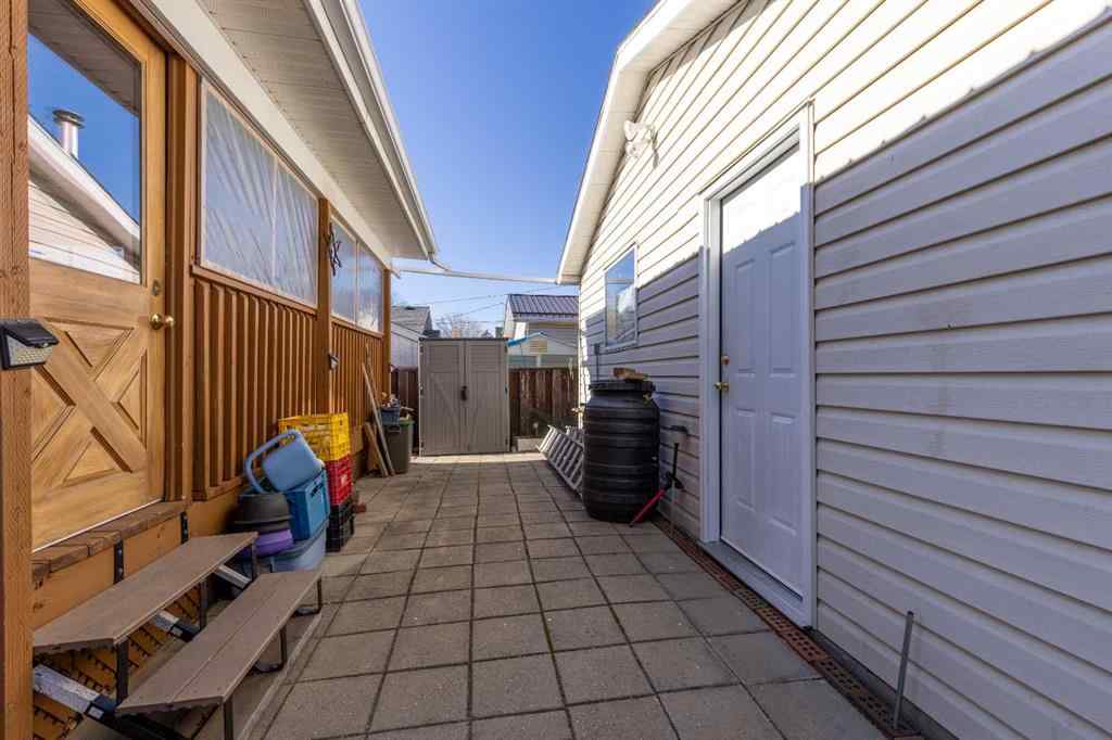 MLS® A2267655 - 130 45 Avenue W in NONE Claresholm, Residential