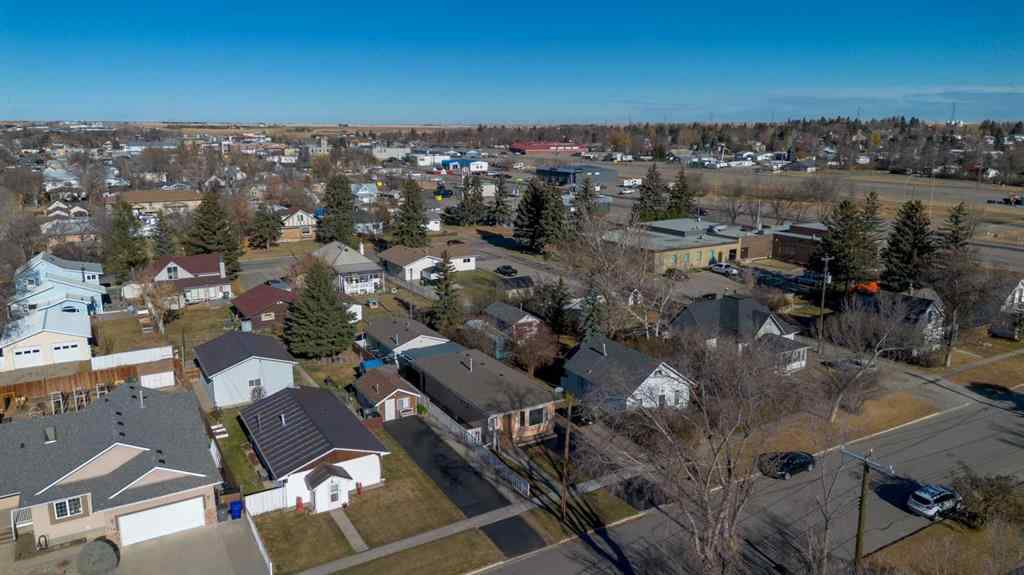 MLS® A2267655 - 130 45 Avenue W in NONE Claresholm, Residential