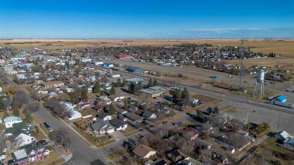 MLS® A2267655 - 130 45 Avenue W in NONE Claresholm, Residential