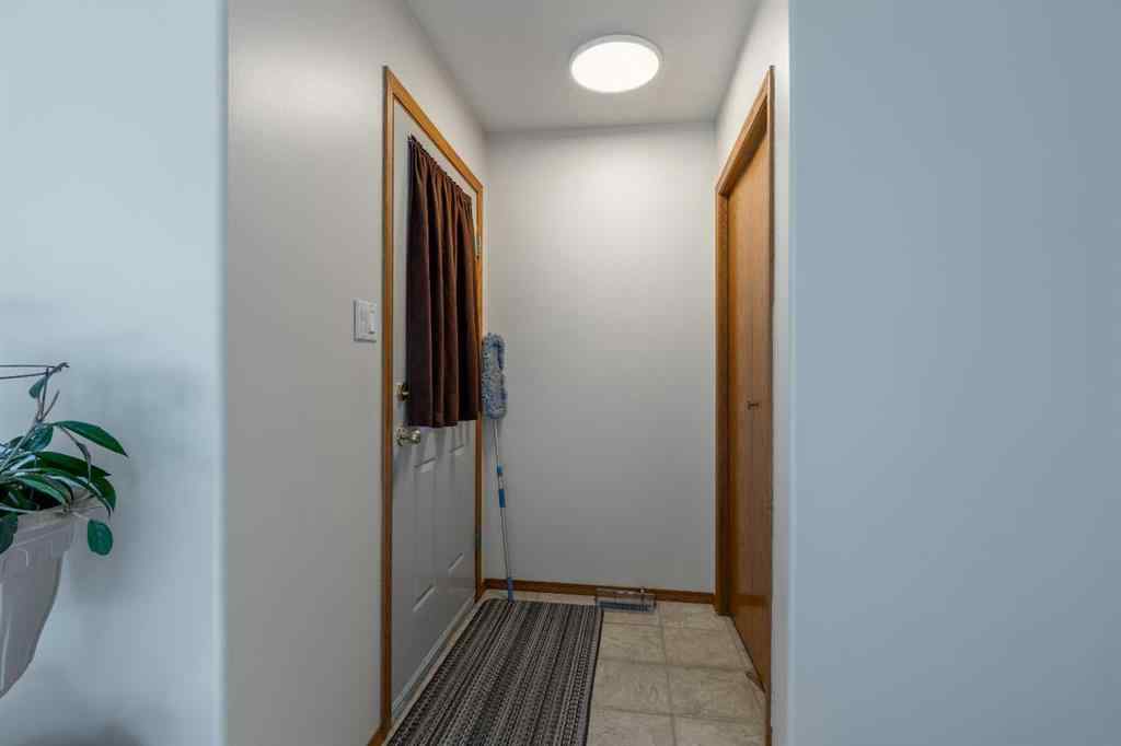 MLS® A2267655 - 130 45 Avenue W in NONE Claresholm, Residential