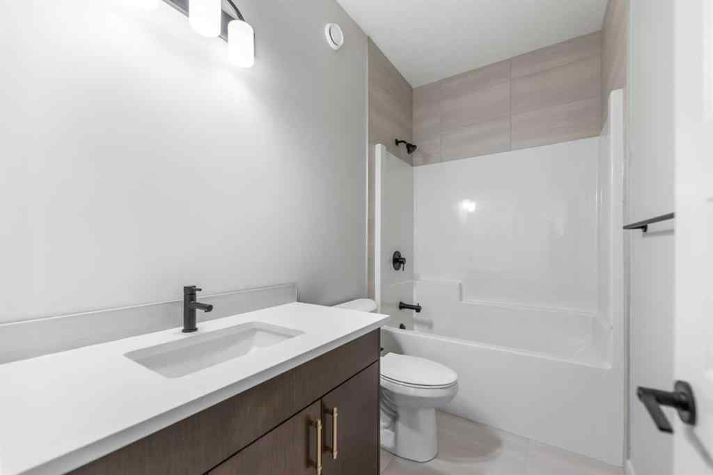 MLS® A2267659 - 292 Savanna Drive NE in Saddle Ridge Calgary, Residential