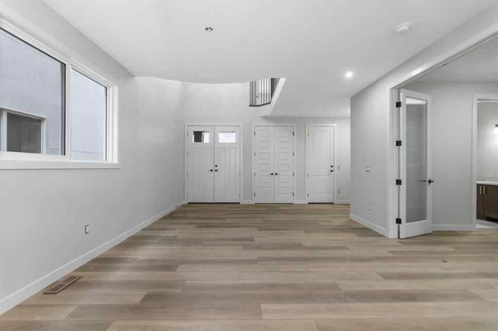 MLS® A2267659 - 292 Savanna Drive NE in Saddle Ridge Calgary, Residential