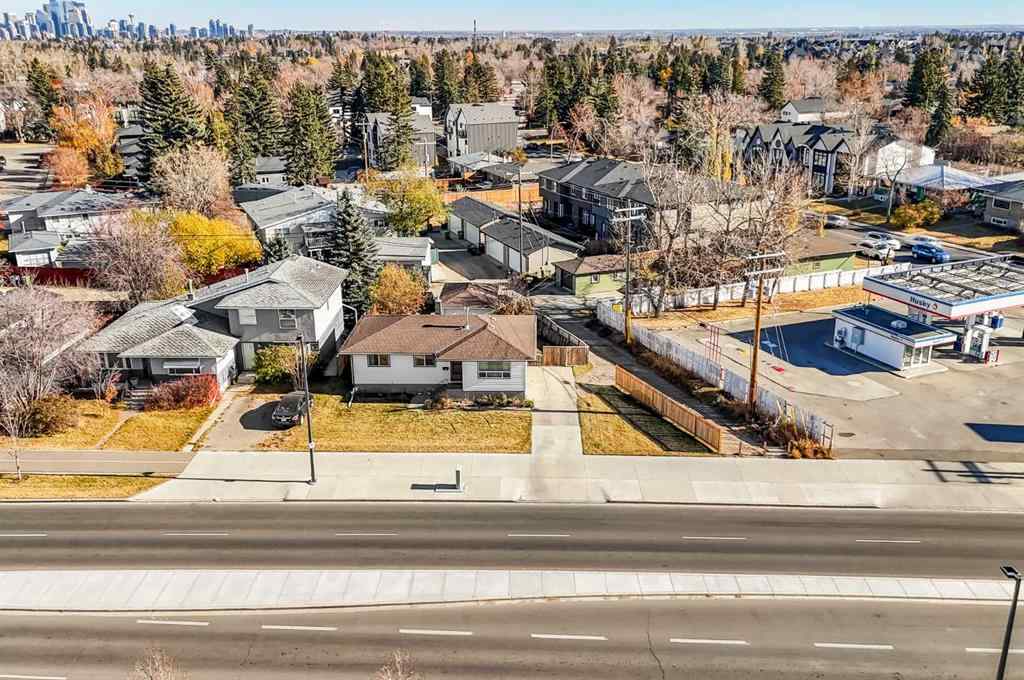 MLS® A2267660 - 3452 37 Street SW in Killarney/Glengarry Calgary, Residential