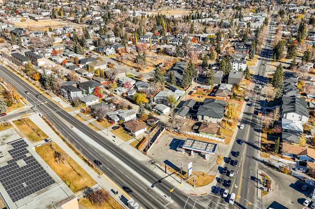 MLS® A2267660 - 3452 37 Street SW in Killarney/Glengarry Calgary, Residential