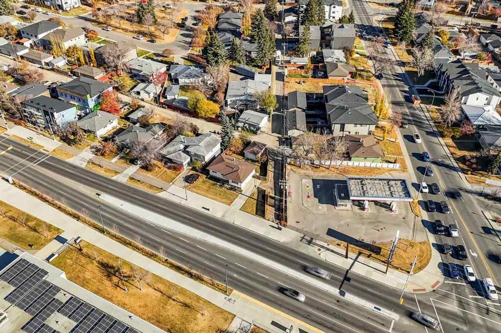 MLS® A2267660 - 3452 37 Street SW in Killarney/Glengarry Calgary, Residential