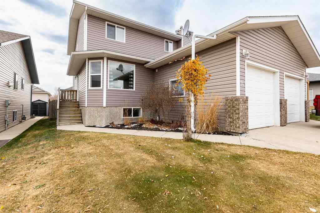 MLS® A2267661 - 74 Elana Crescent  in Elizabeth Park Lacombe, Residential