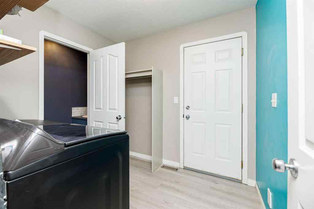 MLS® A2267661 - 74 Elana Crescent  in Elizabeth Park Lacombe, Residential