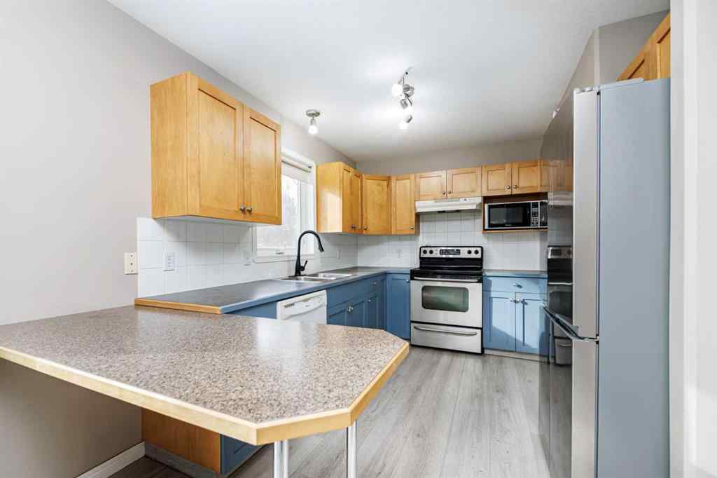 MLS® A2267661 - 74 Elana Crescent  in Elizabeth Park Lacombe, Residential