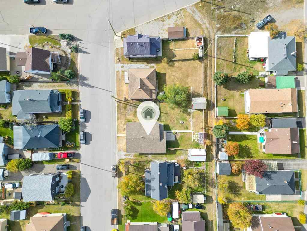 MLS® A2267662 - 7709 & 7707 23 Avenue  in NONE Coleman, Residential