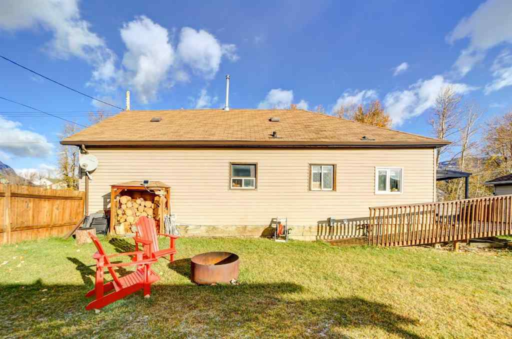 MLS® A2267663 - 22901 10 Avenue  in NONE Hillcrest, Residential