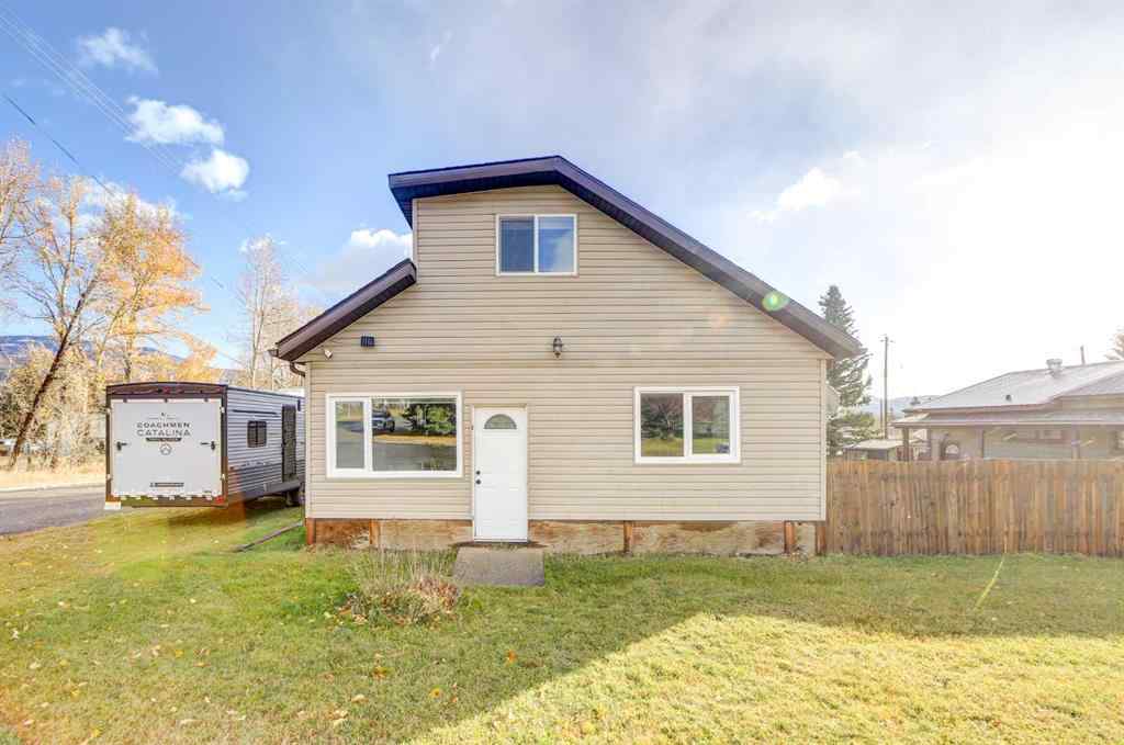 MLS® A2267663 - 22901 10 Avenue  in NONE Hillcrest, Residential