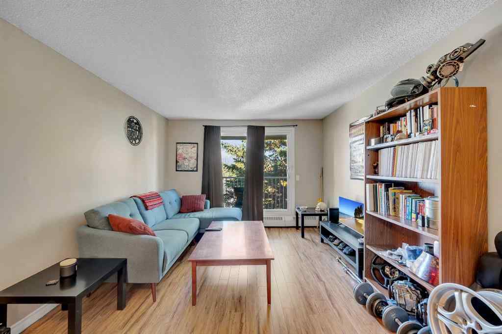 MLS® A2267664 - Unit #307 110 20 Avenue NE in Tuxedo Park Calgary, Residential