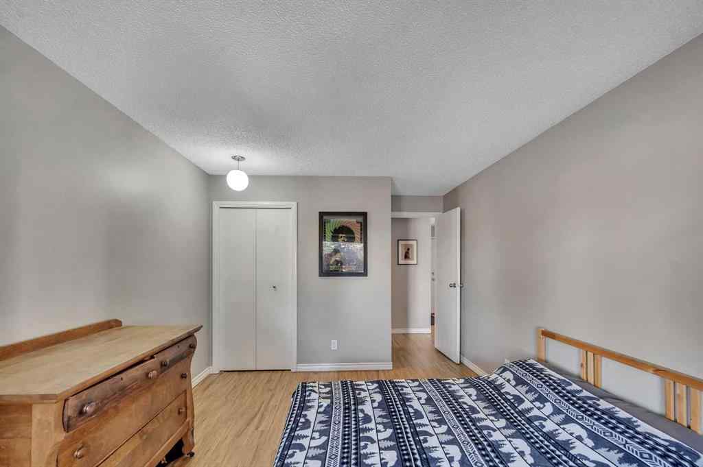 MLS® A2267664 - Unit #307 110 20 Avenue NE in Tuxedo Park Calgary, Residential