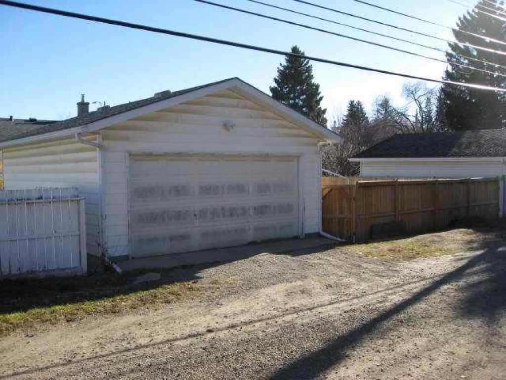 MLS® A2267667 - 8015 4A Street SW in Kingsland Calgary, Residential