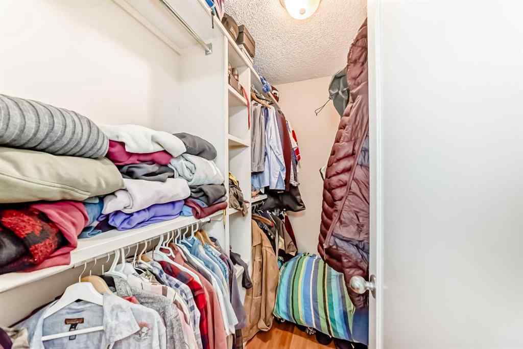 MLS® A2267667 - 8015 4A Street SW in Kingsland Calgary, Residential