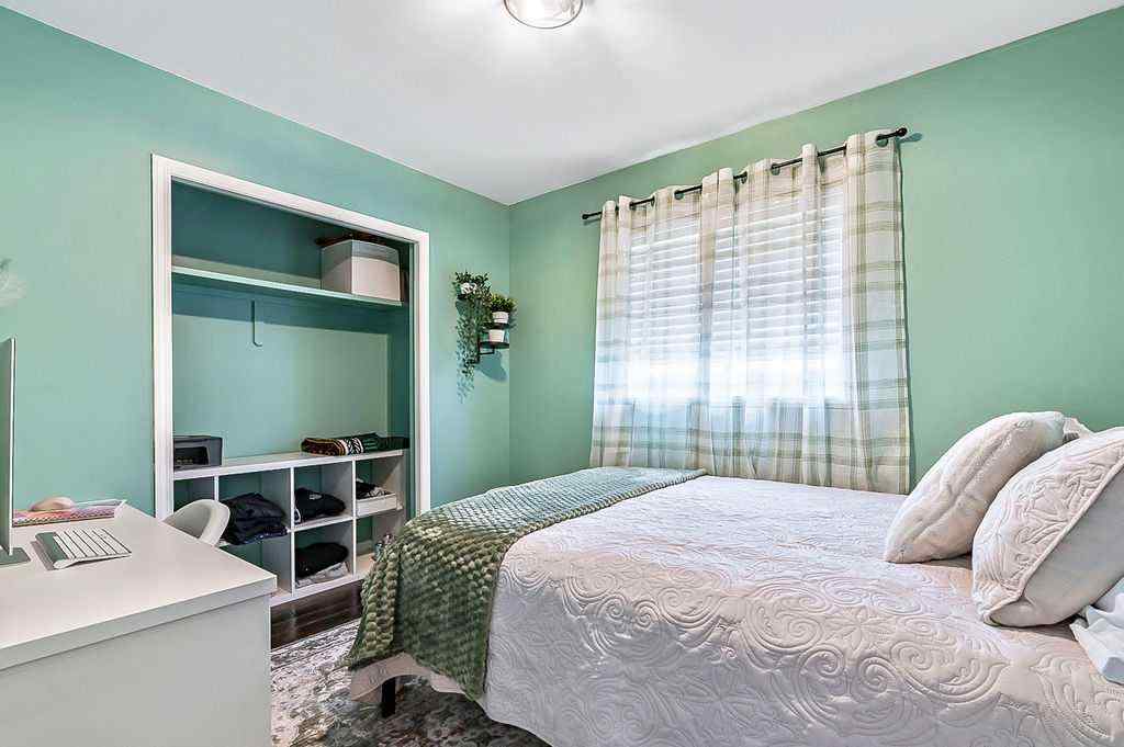 MLS® A2267669 - 60 Cimarron Meadows Road  in Cimarron Meadows Okotoks, Residential