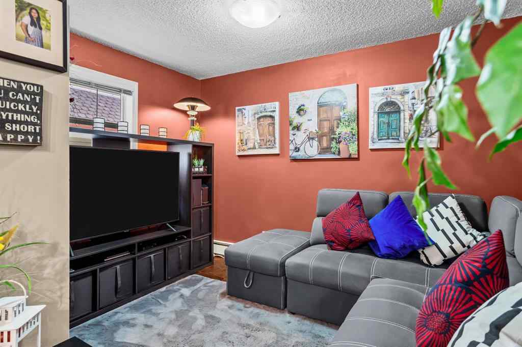 MLS® A2267670 - Unit #9 504 Banff Avenue W in NONE Banff, Residential