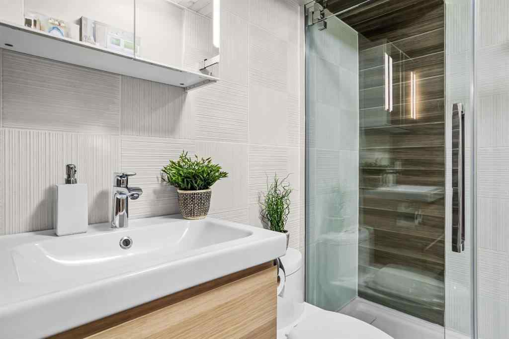 MLS® A2267670 - Unit #9 504 Banff Avenue W in NONE Banff, Residential