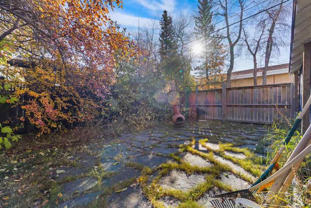 MLS® A2267675 - 315 12 Avenue NW in Crescent Heights Calgary, Residential