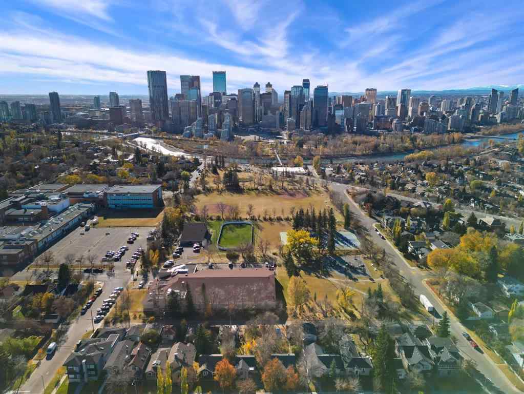 MLS® A2267675 - 315 12 Avenue NW in Crescent Heights Calgary, Residential