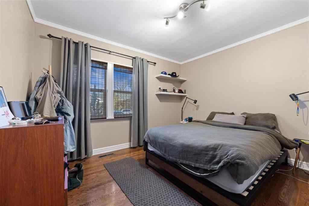 MLS® A2267675 - 315 12 Avenue NW in Crescent Heights Calgary, Residential