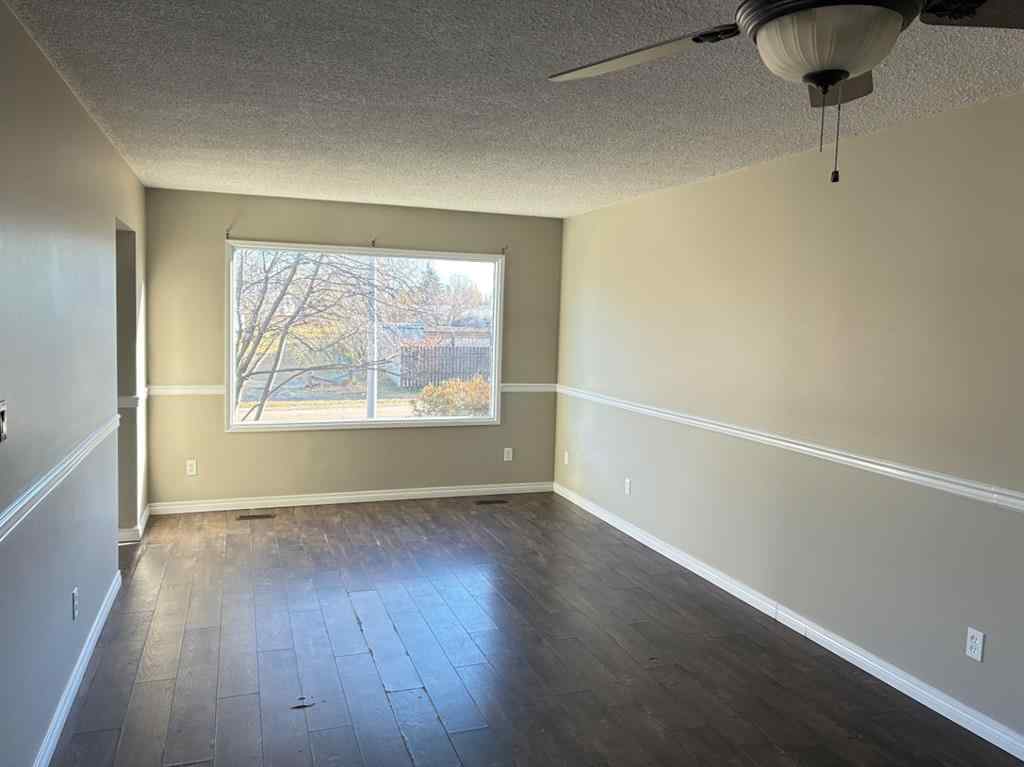 MLS® A2267678 - 7208 99A Street  in Hillside Grande Prairie, Residential