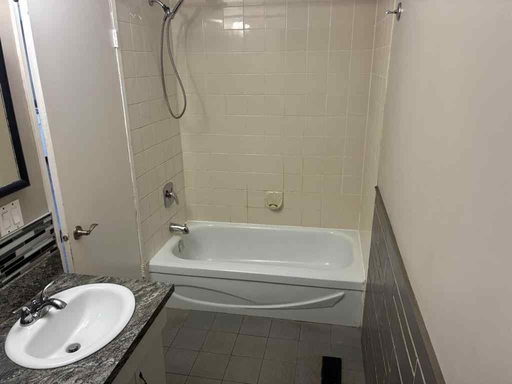 MLS® A2267678 - 7208 99A Street  in Hillside Grande Prairie, Residential