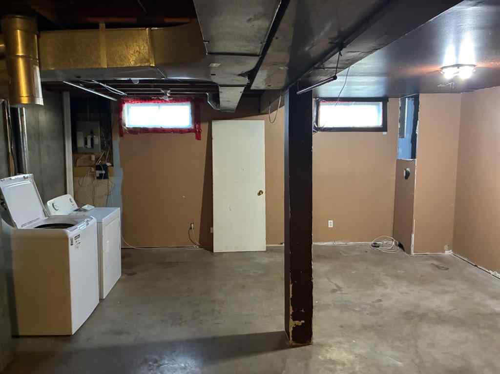 MLS® A2267678 - 7208 99A Street  in Hillside Grande Prairie, Residential