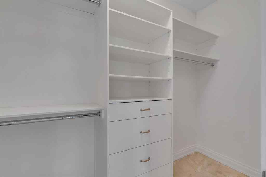 MLS® A2267680 - 5512 Baroc Road NW in Dalhousie Calgary, Residential