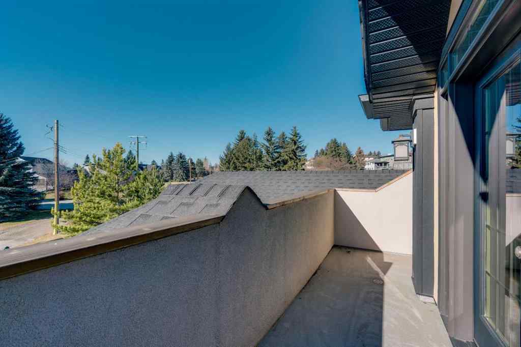 MLS® A2267680 - 5512 Baroc Road NW in Dalhousie Calgary, Residential