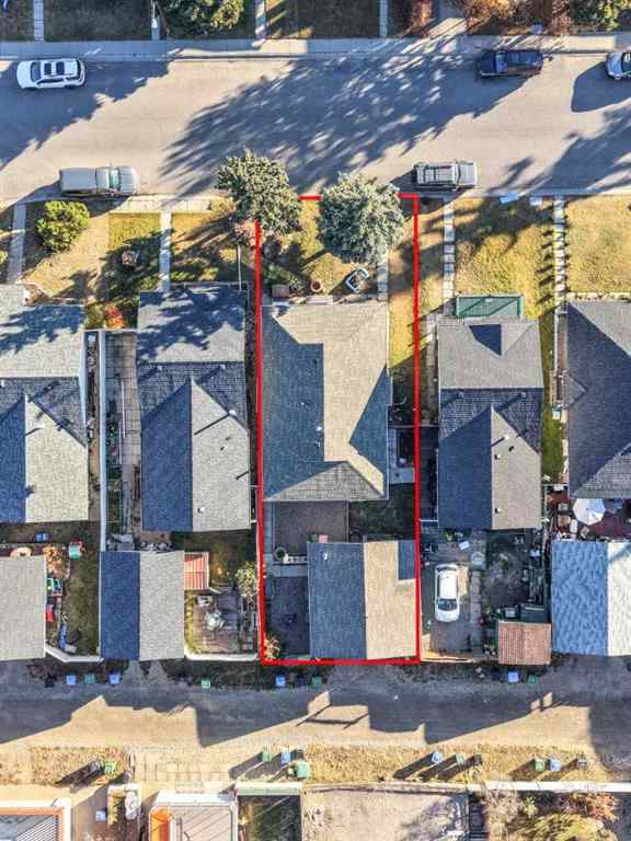 MLS® A2267684 - 112 Shawmeadows Crescent SW in Shawnessy Calgary, Residential