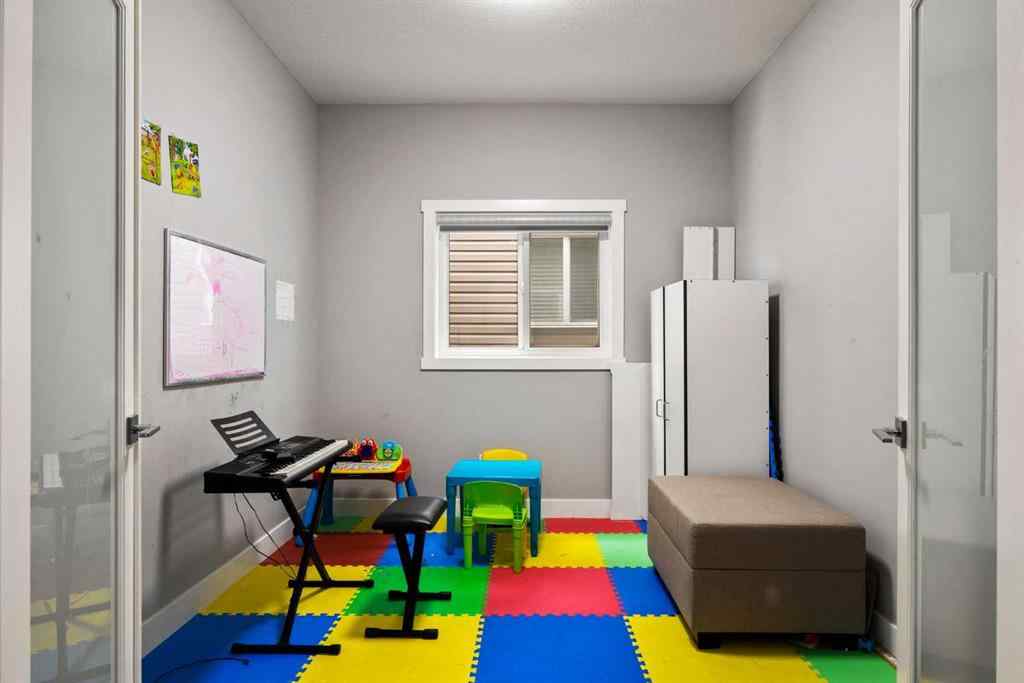 MLS® A2267686 - 106 Baysprings Gardens SW in Baysprings Airdrie, Residential