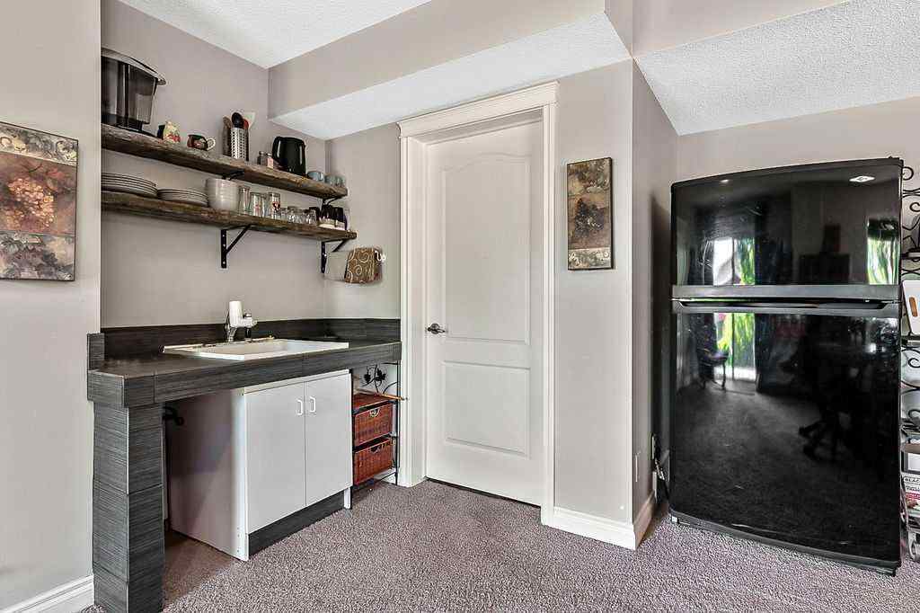 MLS® A2267688 - 521 Westmount Close  in Westmount_OK Okotoks, Residential