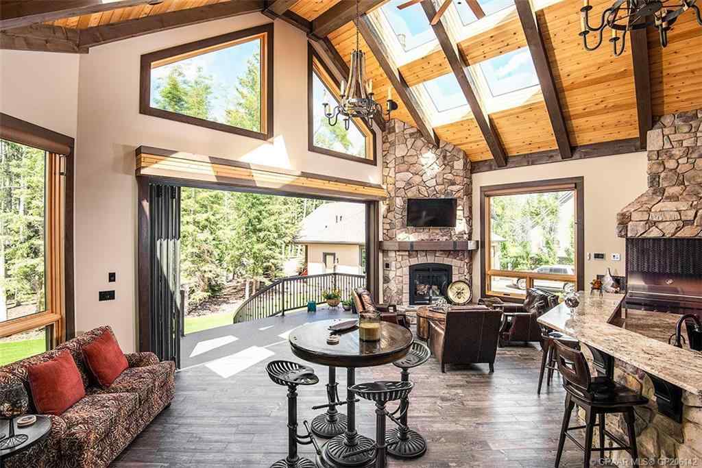 MLS® A2267689 - 8018 Willow Grove Way  in Taylor Estates Rural Grande Prairie No. 1, County of, Residential