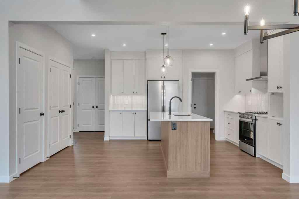 MLS&reg; # A2267690 - 31 Sugarsnap Gardens SE in Rangeview Calgary, Residential Open Houses