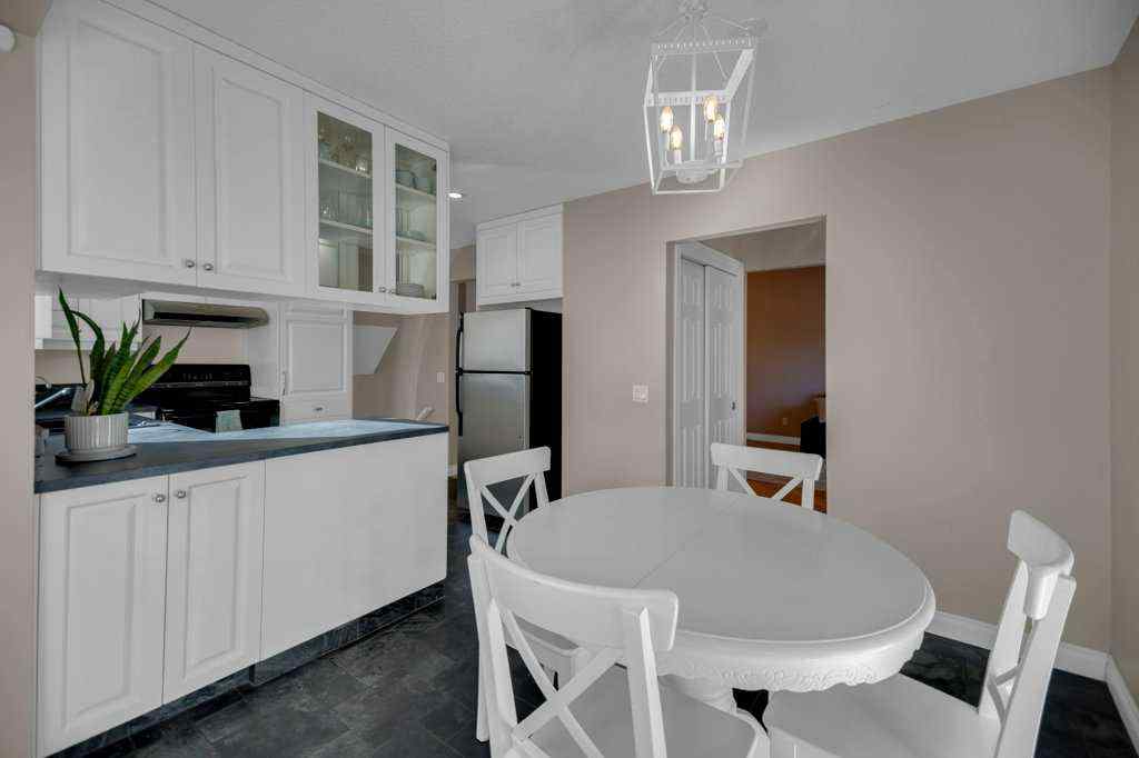 MLS® A2267691 - 164 Mckerrell Crescent SE in McKenzie Lake Calgary, Residential