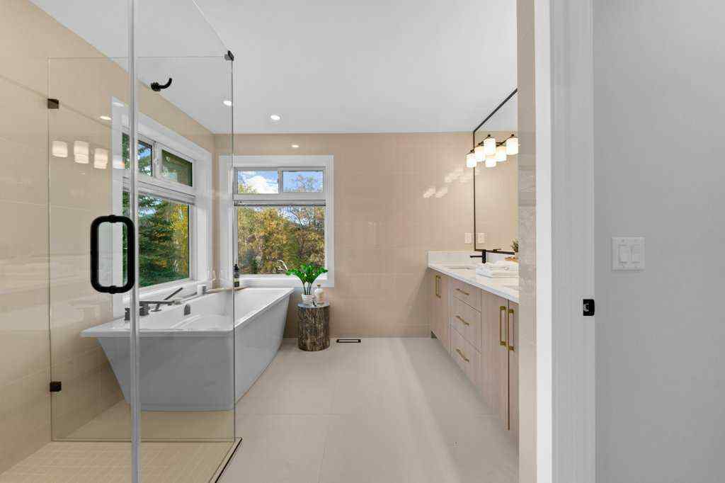 MLS® A2267695 - 711 Mckenzie Lake Bay SE in McKenzie Lake Calgary, Residential