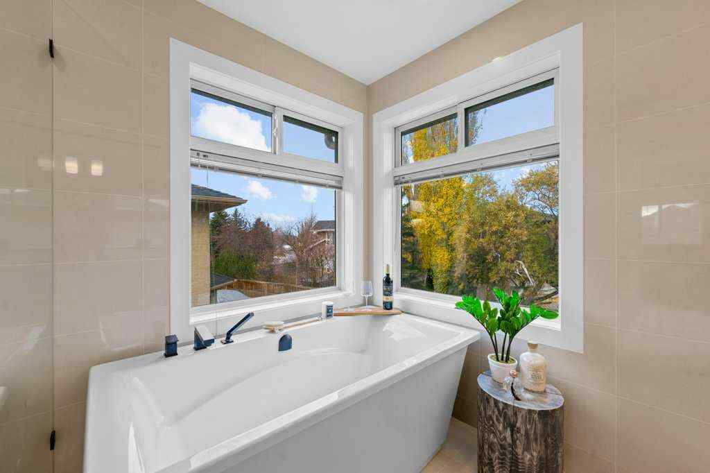 MLS® A2267695 - 711 Mckenzie Lake Bay SE in McKenzie Lake Calgary, Residential