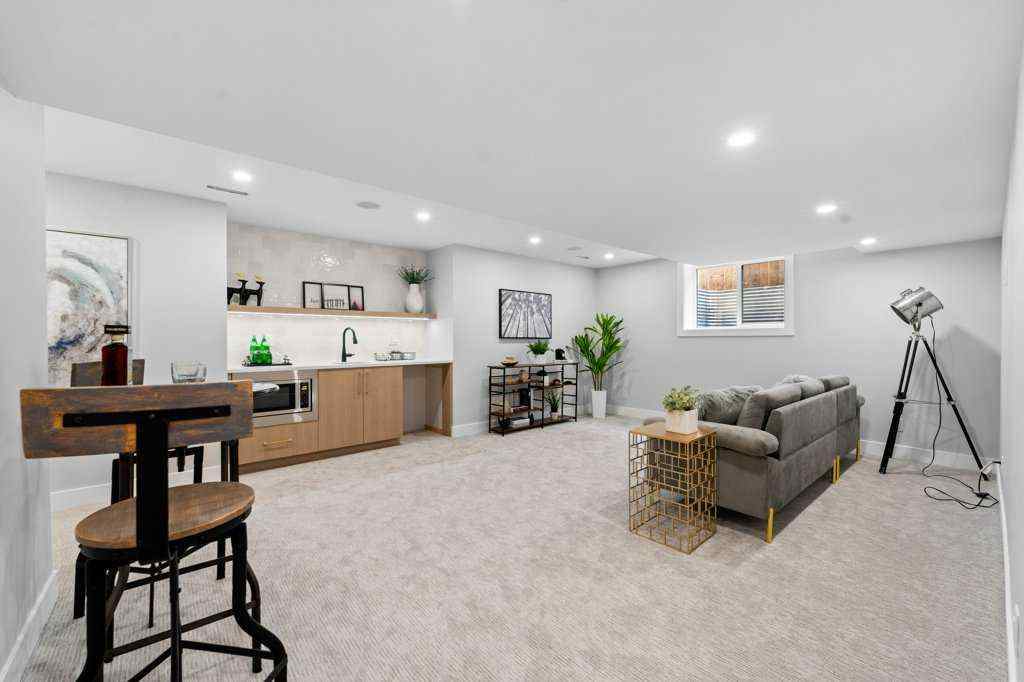 MLS® A2267695 - 711 Mckenzie Lake Bay SE in McKenzie Lake Calgary, Residential