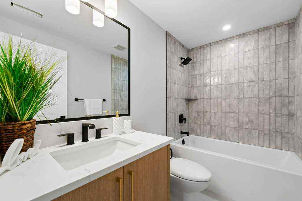 MLS® A2267695 - 711 Mckenzie Lake Bay SE in McKenzie Lake Calgary, Residential