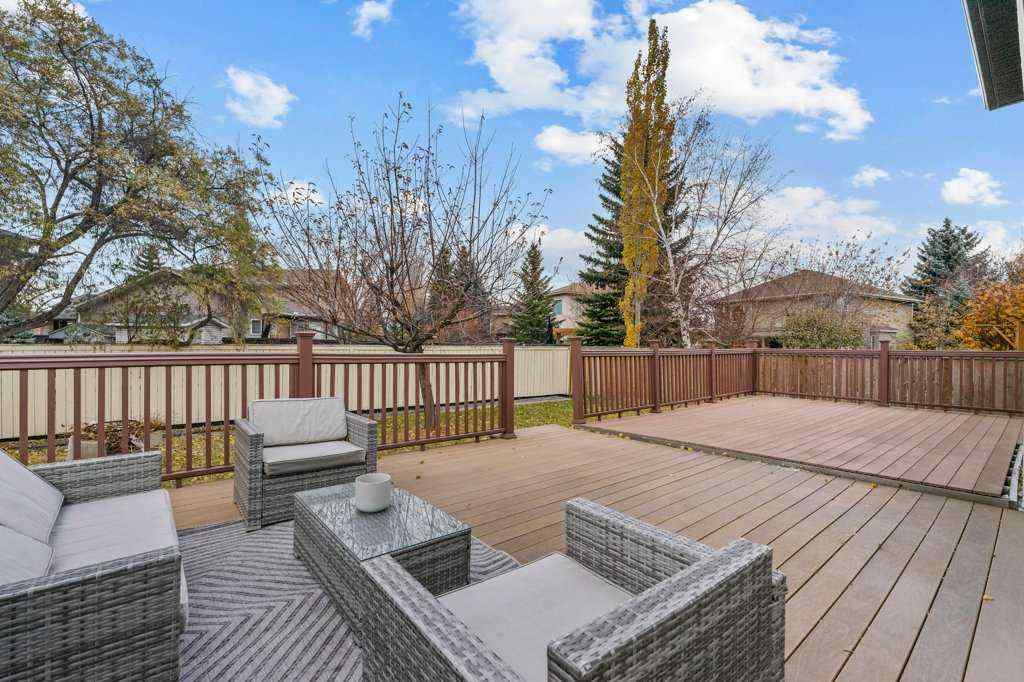 MLS® A2267695 - 711 Mckenzie Lake Bay SE in McKenzie Lake Calgary, Residential