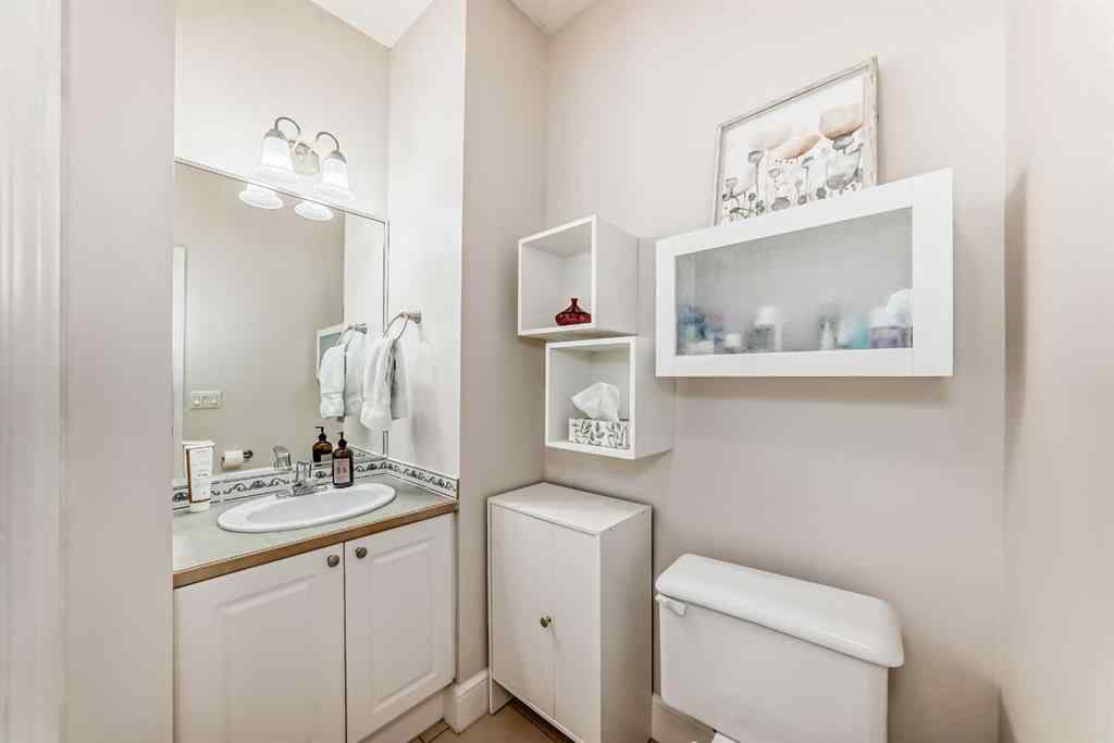 MLS® A2267697 - Unit #1113 1113 Lake Fraser Court SE in Lake Bonavista Calgary, Residential